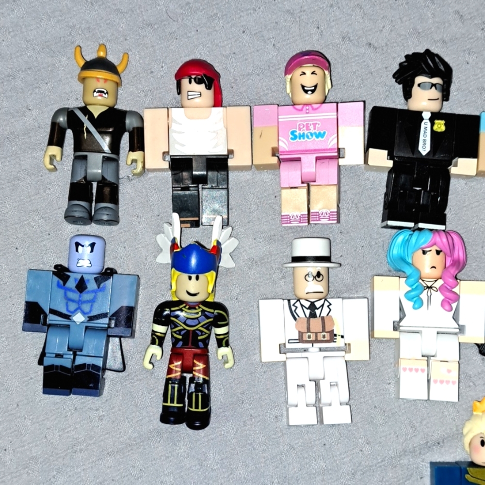 Roblox Figures - Picture 2 of 8